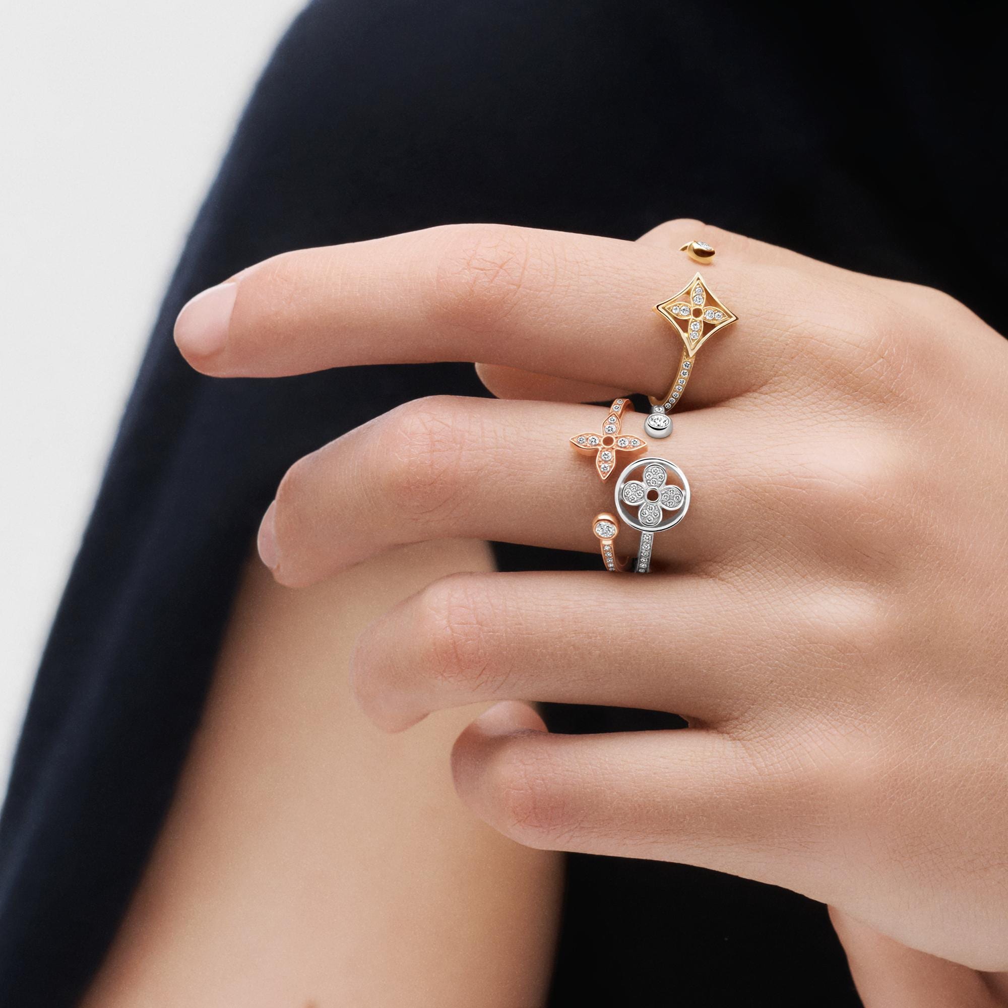 Idylle Blossom Paved Ring, 3 Golds And Diamonds - Categories